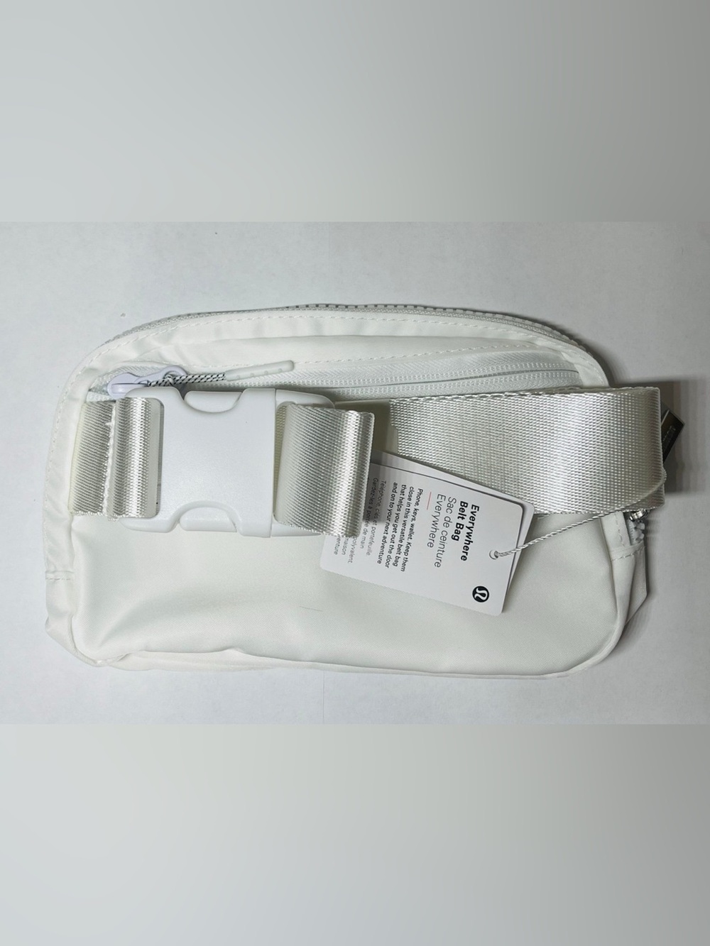 lululemon White Belt Bag Fanny Pack NWT - Picture 3 of 7